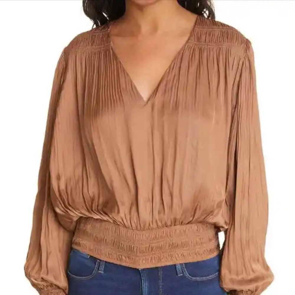 NWT FRAME Bronze Top